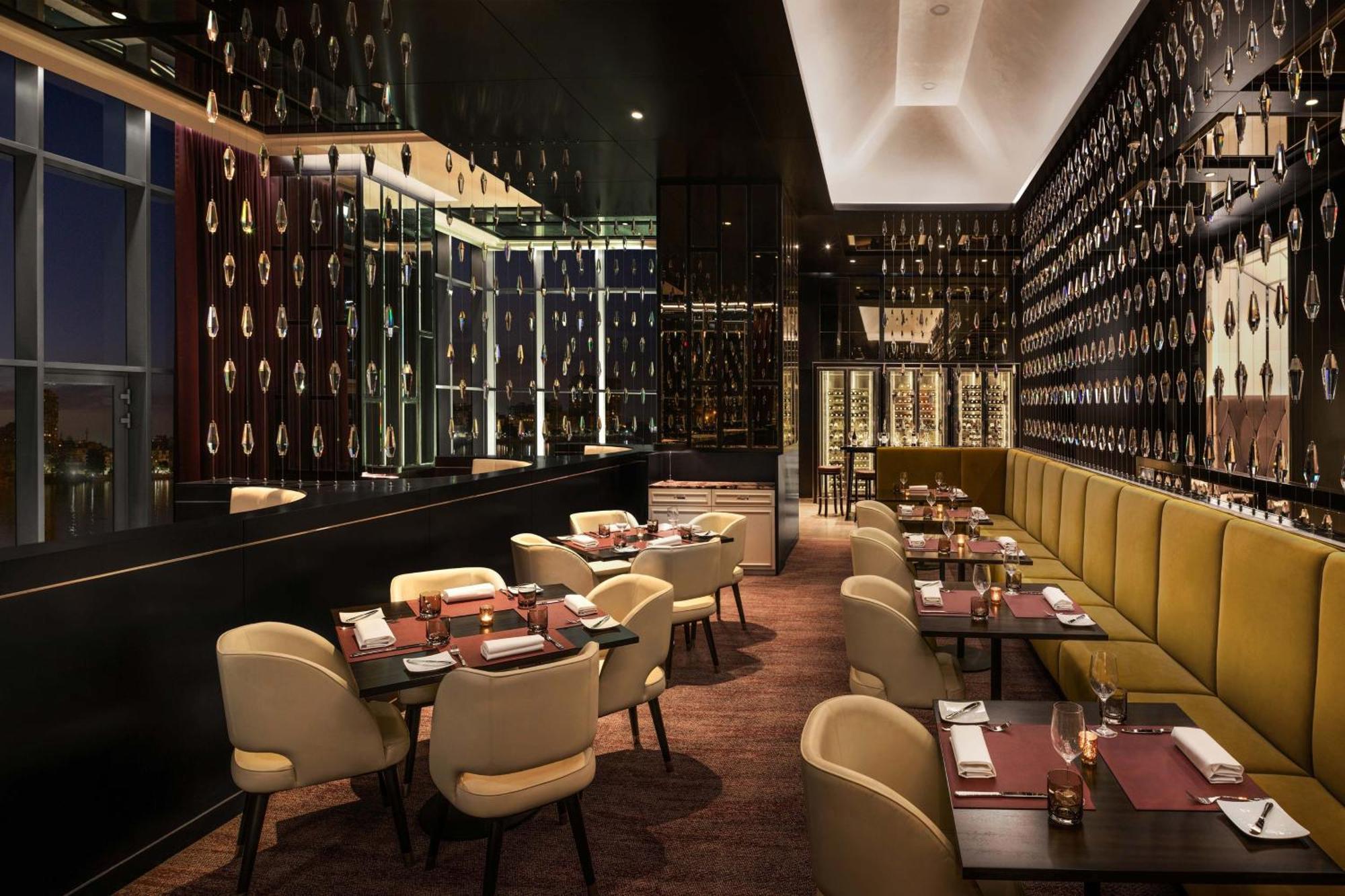 Hotel The St. Regis Il Cairo Esterno foto The interior of the restaurant
