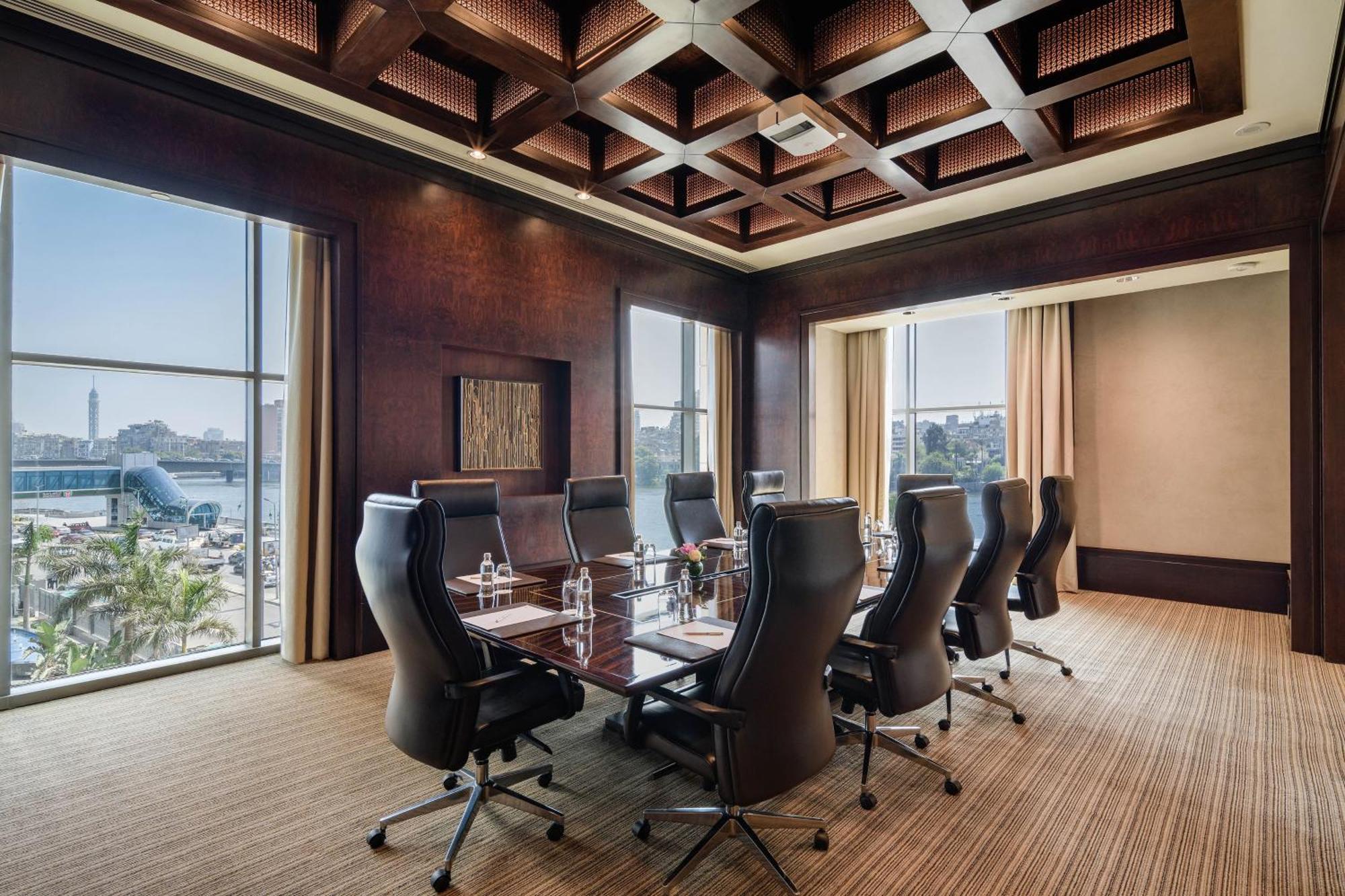 Hotel The St. Regis Il Cairo Esterno foto Boardroom